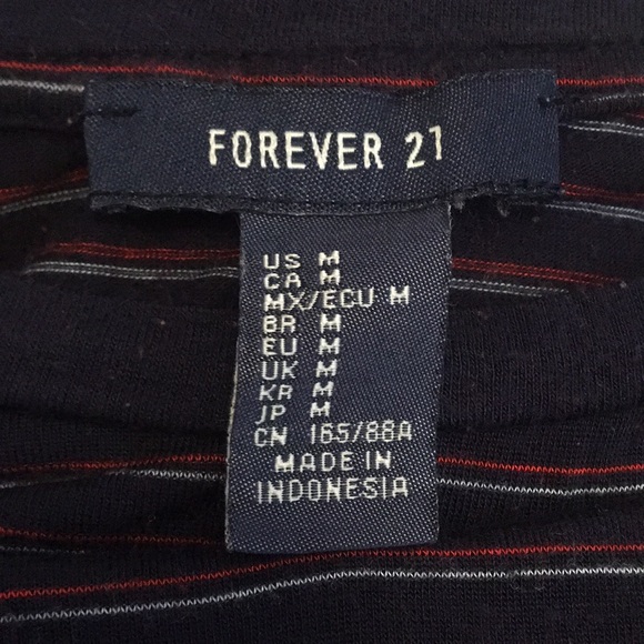 Top - Picture 2 of 2